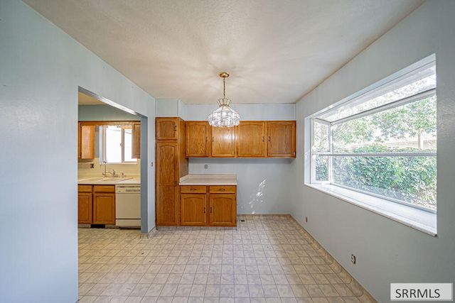 1711 Whitney Street, Idaho Falls, ID 83402
