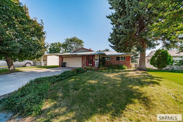 1711 Whitney Street, Idaho Falls, ID 83402