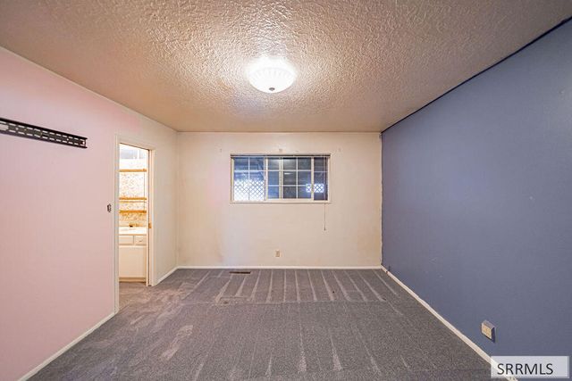 1711 Whitney Street, Idaho Falls, ID 83402