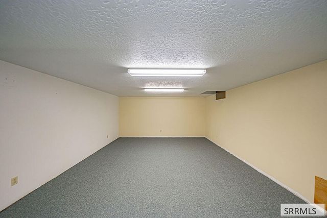 1711 Whitney Street, Idaho Falls, ID 83402