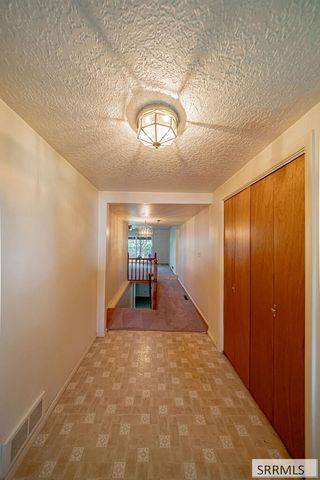 1711 Whitney Street, Idaho Falls, ID 83402