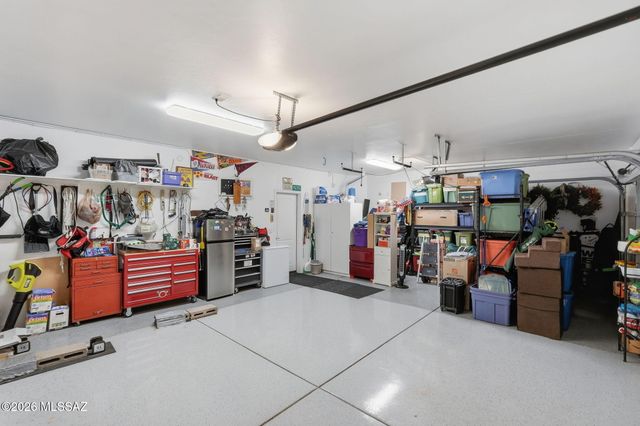 9796 E Rock Ridge Court, Tucson, AZ 85749