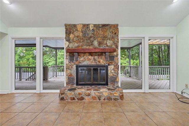 203 Mockingbird Street, Seneca, SC 29678