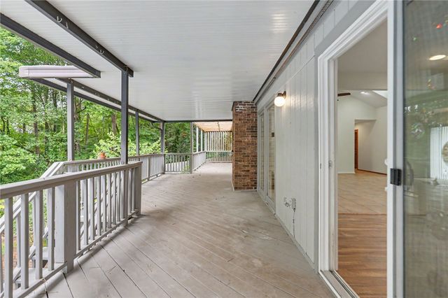 203 Mockingbird Street, Seneca, SC 29678