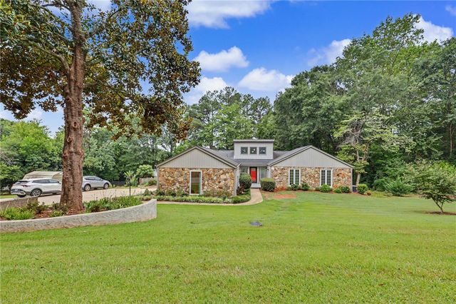 203 Mockingbird Street, Seneca, SC 29678