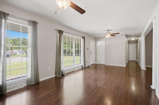 102 Marmet Court, Summerville, SC 29485