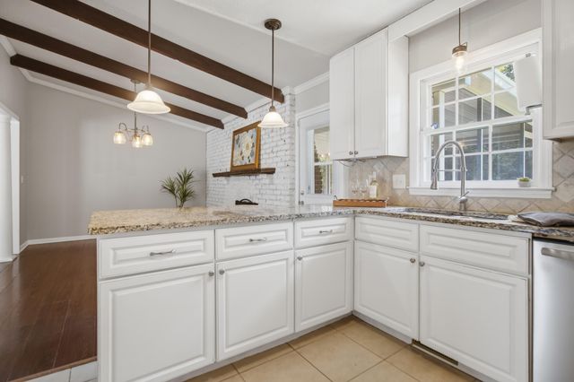 102 Marmet Court, Summerville, SC 29485