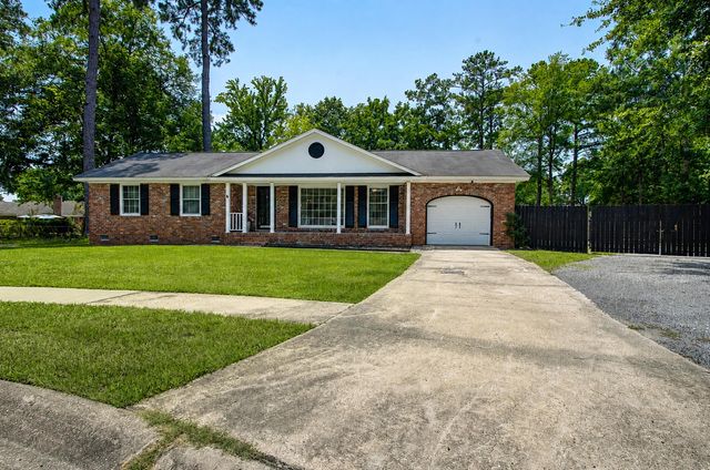 102 Marmet Court, Summerville, SC 29485