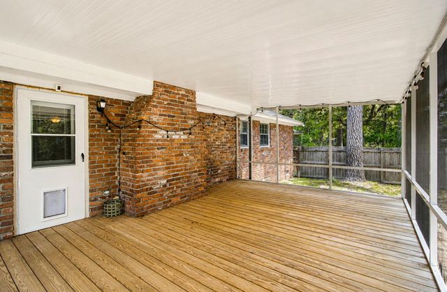 102 Marmet Court, Summerville, SC 29485