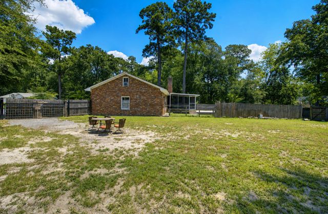 102 Marmet Court, Summerville, SC 29485