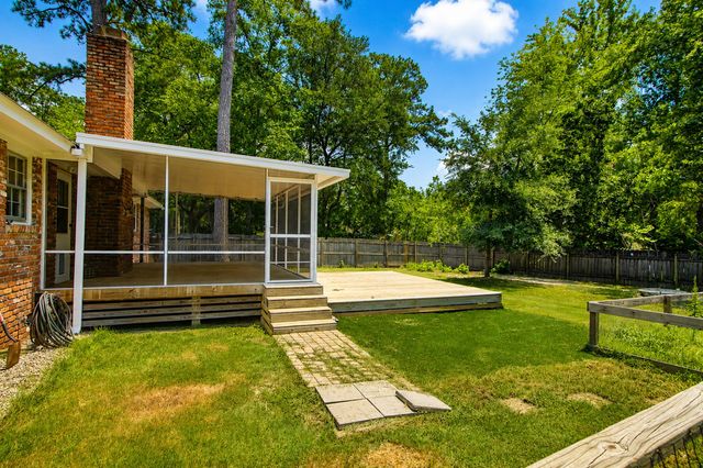 102 Marmet Court, Summerville, SC 29485