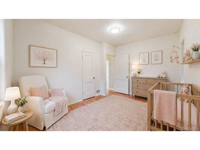 1631 W Hoye Pl, Denver, CO 80223