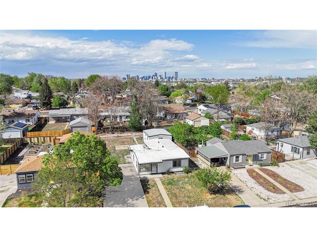 1631 W Hoye Pl, Denver, CO 80223