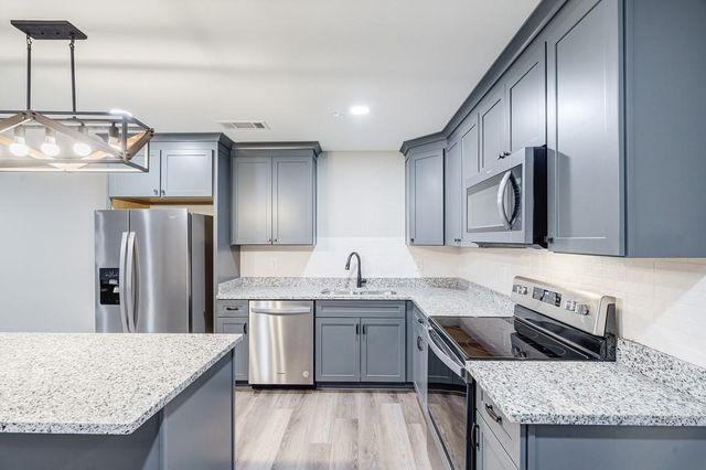 34 Depot Street 23, Hartwell, GA 30643