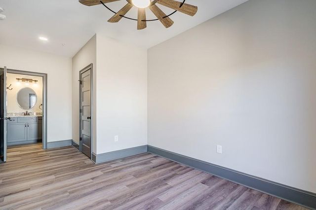 34 Depot Street 23, Hartwell, GA 30643