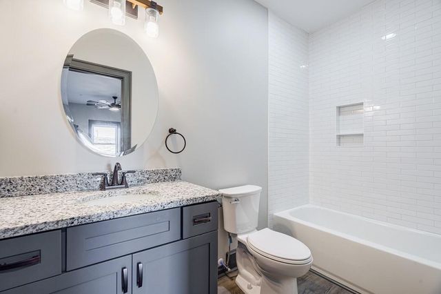 34 Depot Street 23, Hartwell, GA 30643