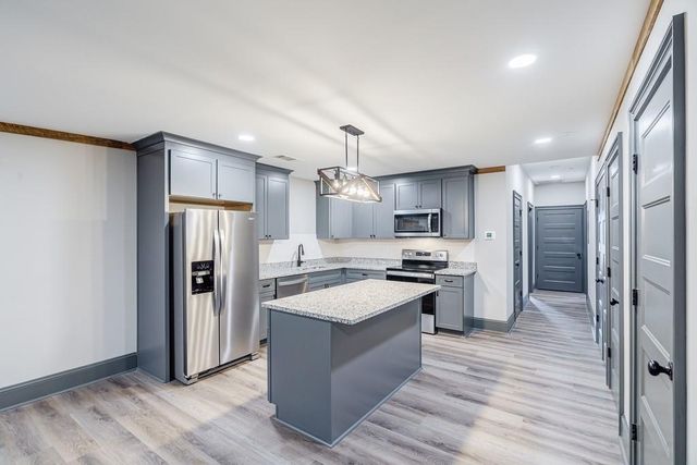 34 Depot Street 23, Hartwell, GA 30643