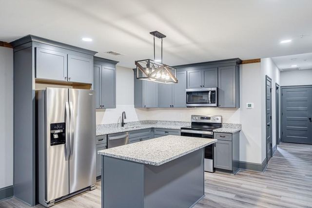 34 Depot Street 23, Hartwell, GA 30643