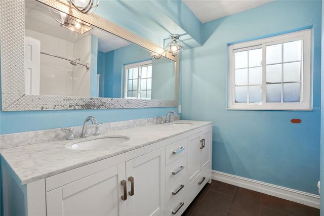 1349 VIEWTOP DRIVE, Clearwater, FL 33764