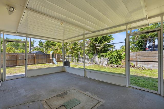 1349 VIEWTOP DRIVE, Clearwater, FL 33764