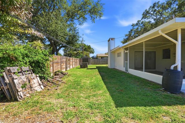 1349 VIEWTOP DRIVE, Clearwater, FL 33764