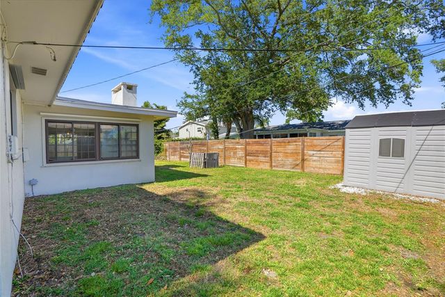 1349 VIEWTOP DRIVE, Clearwater, FL 33764