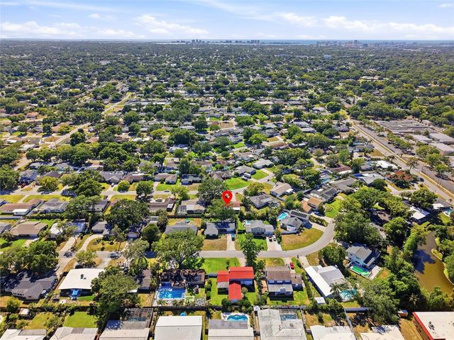 1349 VIEWTOP DRIVE, Clearwater, FL 33764