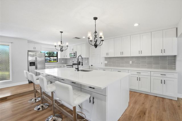 1349 VIEWTOP DRIVE, Clearwater, FL 33764