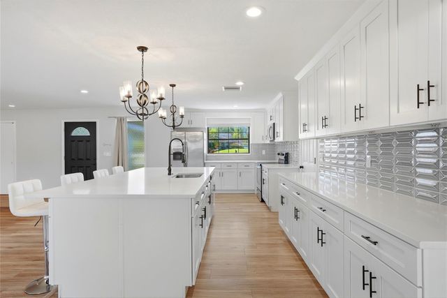 1349 VIEWTOP DRIVE, Clearwater, FL 33764