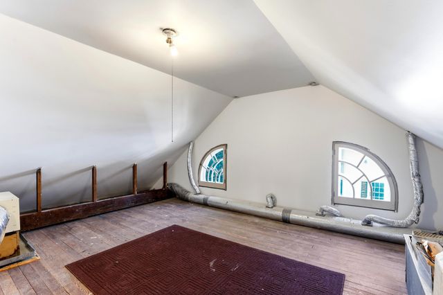 1615 E River Parkway, Minneapolis, MN 55414