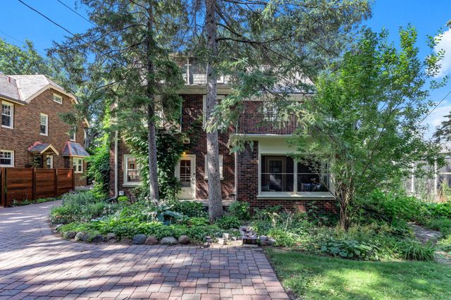 1615 E River Parkway, Minneapolis, MN 55414