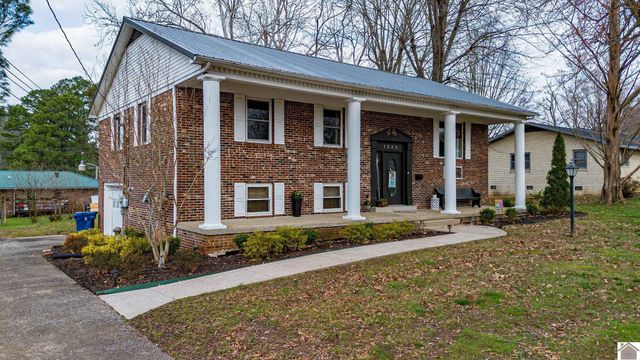 1223 Sunnyside Dr., Mayfield, KY 42066