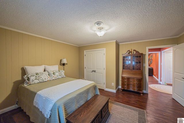 1223 Sunnyside Dr., Mayfield, KY 42066