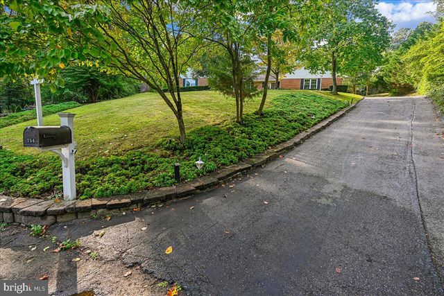754 CARLISLE DR, Arnold, MD 21012
