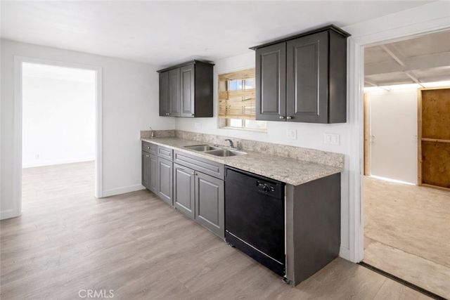 12028 Chamberlaine, Adelanto, CA 92301