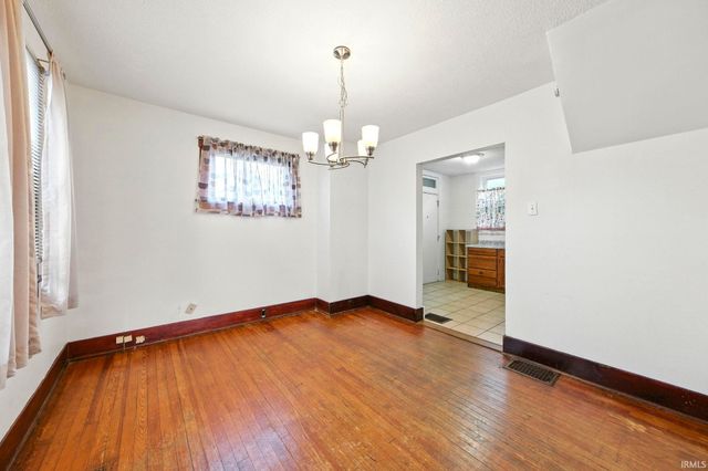 341 Mckinnie Avenue, Fort Wayne, IN 46806