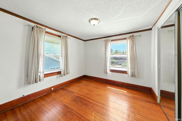 341 Mckinnie Avenue, Fort Wayne, IN 46806