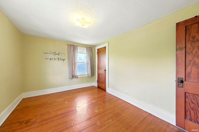 341 Mckinnie Avenue, Fort Wayne, IN 46806