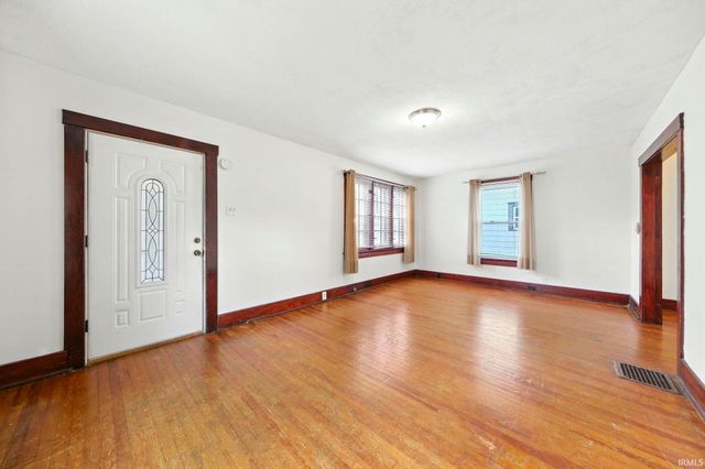 341 Mckinnie Avenue, Fort Wayne, IN 46806