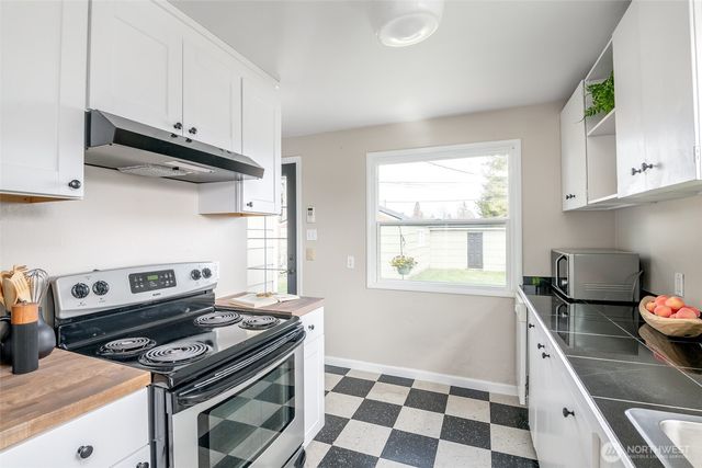 4909 N 30th Street, Tacoma, WA 98407