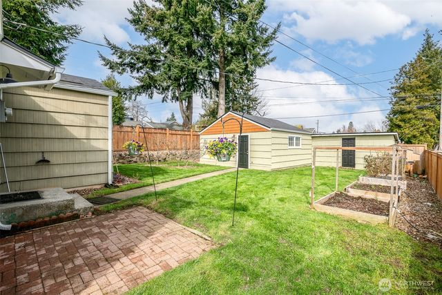 4909 N 30th Street, Tacoma, WA 98407