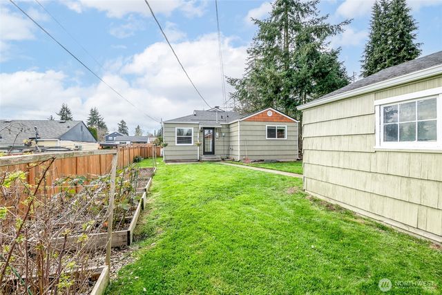4909 N 30th Street, Tacoma, WA 98407