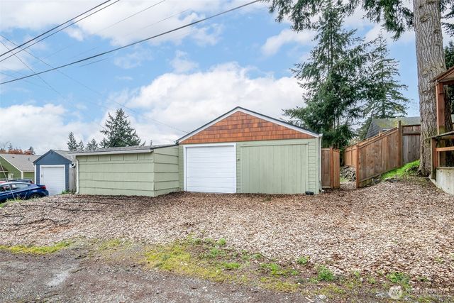 4909 N 30th Street, Tacoma, WA 98407