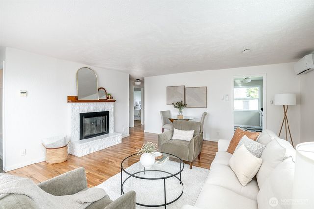 4909 N 30th Street, Tacoma, WA 98407