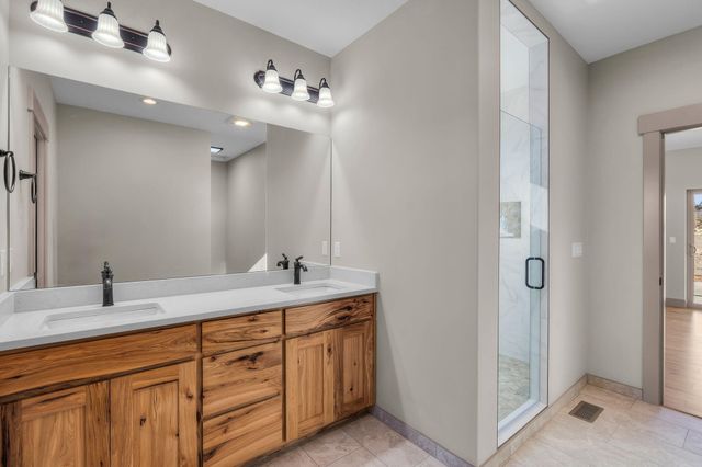 502 SW Bent Loop, Powell Butte, OR 97753