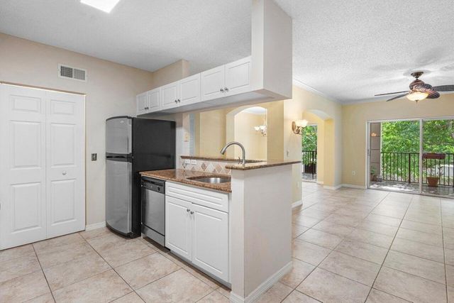 3211 Tuscany Way, Boynton Beach, FL 33435