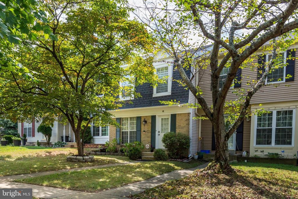 42 CAPRICORN CT, Derwood, MD 20855