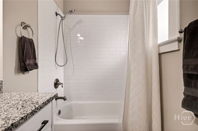 312 E 48th Street, Savannah, GA 31405