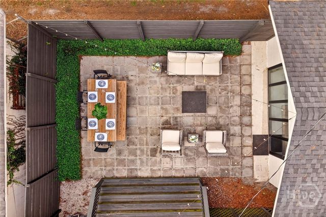 312 E 48th Street, Savannah, GA 31405