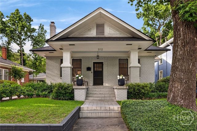312 E 48th Street, Savannah, GA 31405
